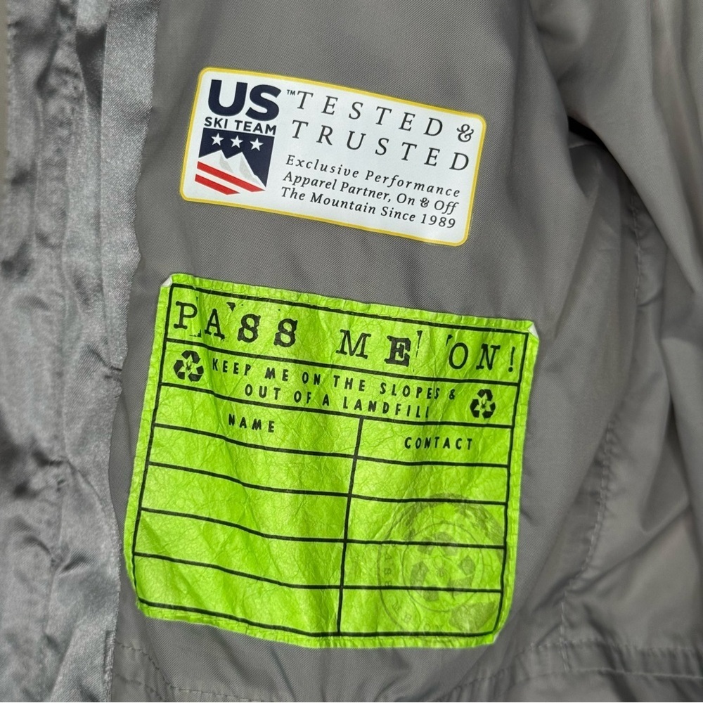 SPYDER Girls Bitsy Atlas Silver Puffer Jacket Winter Snow Ski Warm Size 4 - Picture 8 of 16
